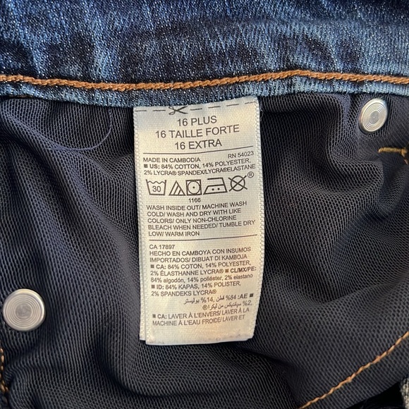 OLD NAVY Boot-Cut Secret slim pockets Women’s Jeans Size 16 Plus - Picture 4 of 4